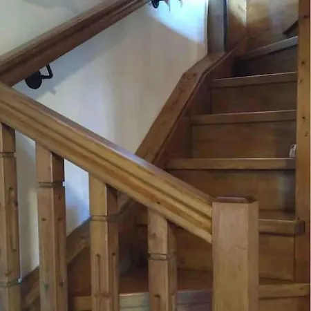 παραδοσιακή πέτρινη στην ελάτης Vlacha