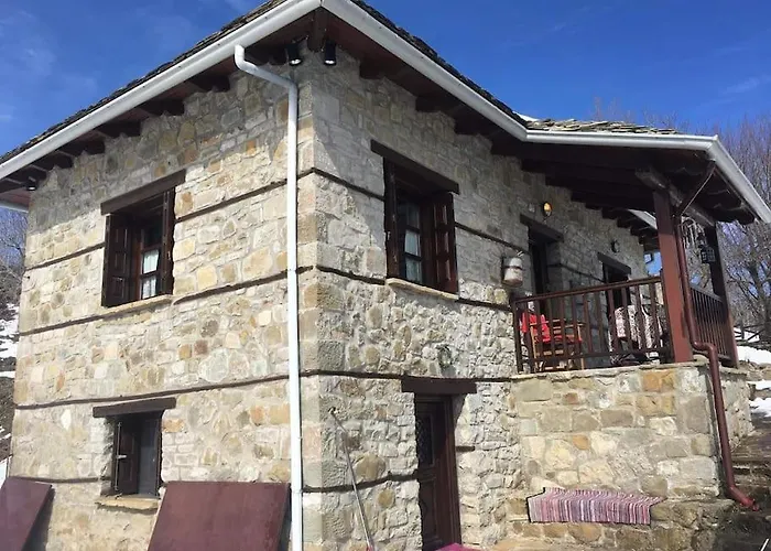 παραδοσιακή πέτρινη στην ελάτης Vlacha